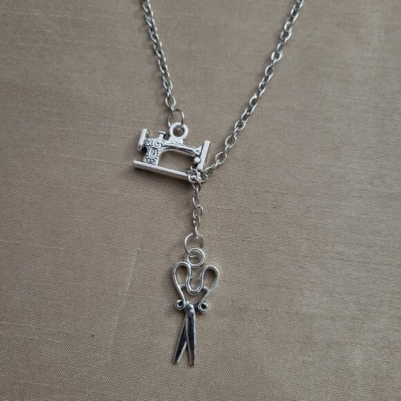 sewing theme lariat silver tone necklace with scissor & sewing machine charms - Picture 1 of 4